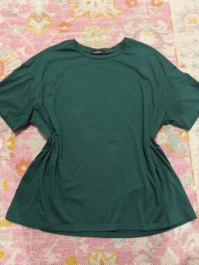 Trendy Queen Oversized T-Shirt